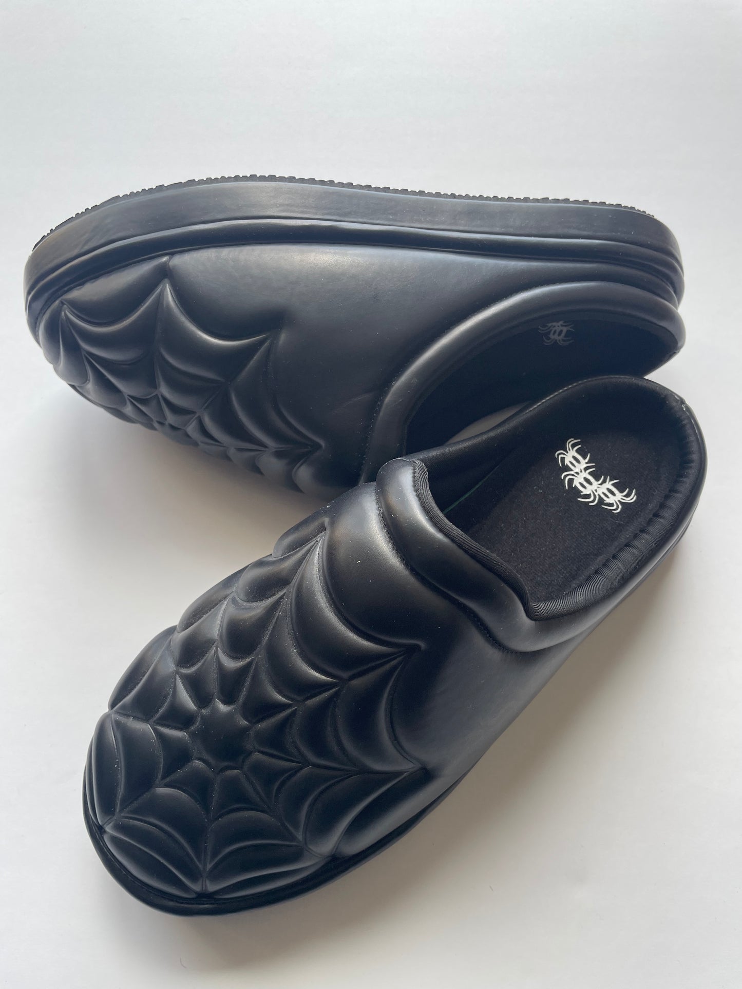 Spider Clogs